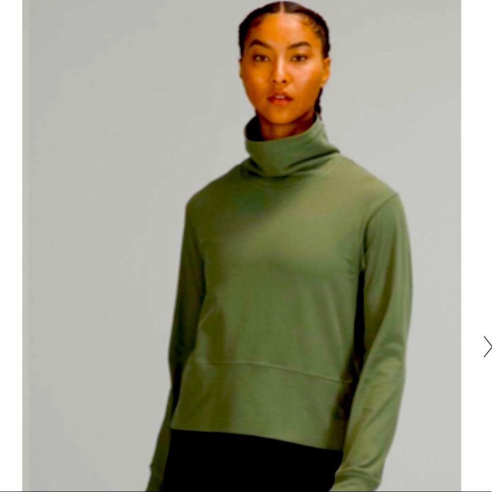 Lululemon Ready to Rulu pullover size 8 so cute!